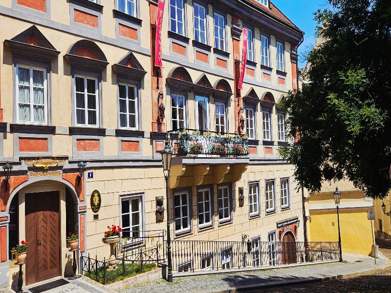 Alchymist Prague Castle Suites Hotel - Genel