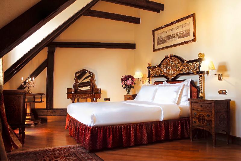 Alchymist Prague Castle Suites Hotel - Oda