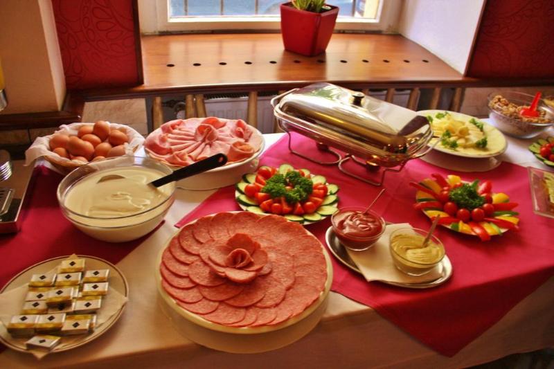 Koruna Hotel - Genel