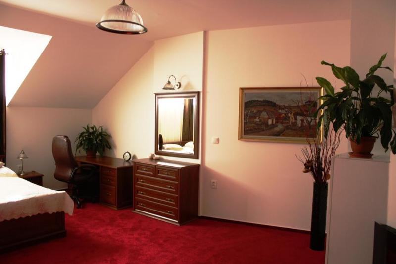 Koruna Hotel - Genel