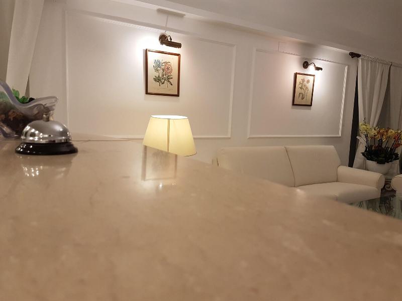 Palatium Mari Capri Island - Lobi