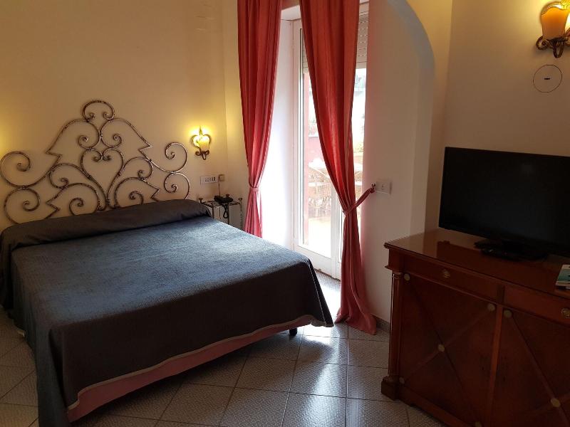 Palatium Mari Capri Island - Oda