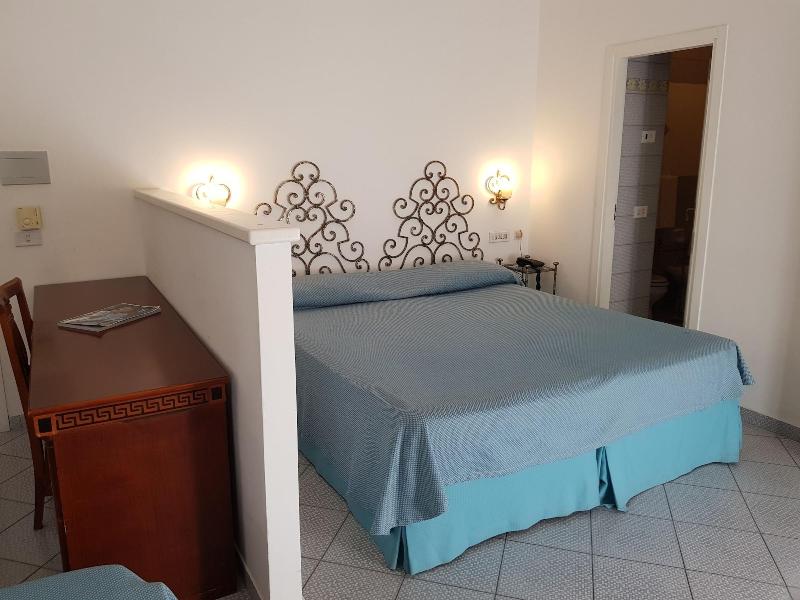 Palatium Mari Capri Island - Oda
