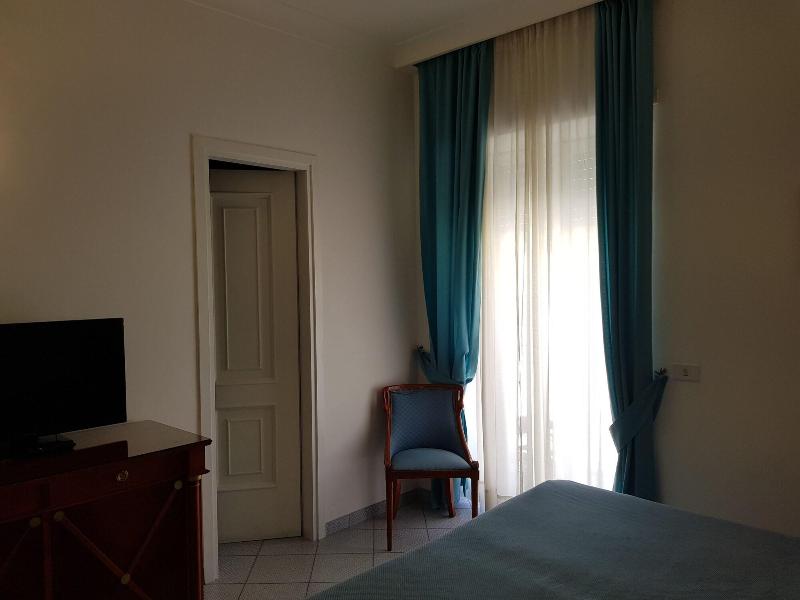 Palatium Mari Capri Island - Oda