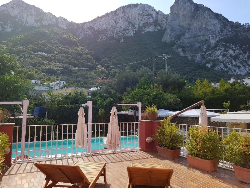 Palatium Mari Capri Island - Teras