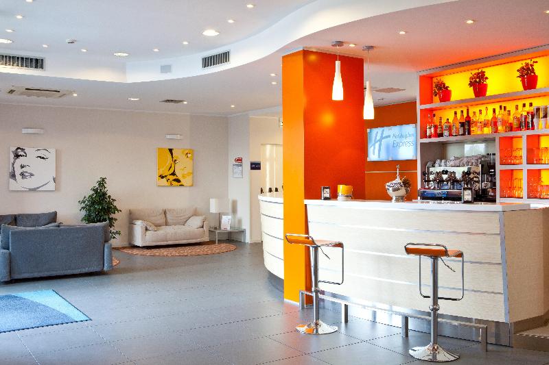 Holiday Inn Express Reggio Emilia - Bar