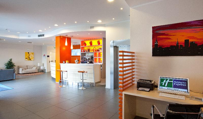 Holiday Inn Express Reggio Emilia - Lobi