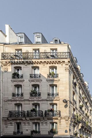 Grand Pigalle Hotel