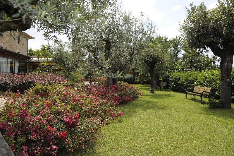 Hotel Villa Paradiso - Genel