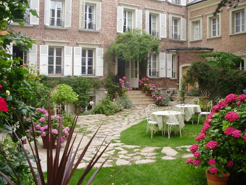 Hotel Villa Escudier - Genel