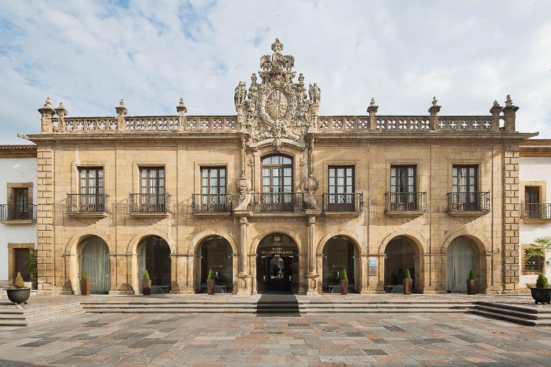 Eurostars Hotel de la Reconquista - Genel