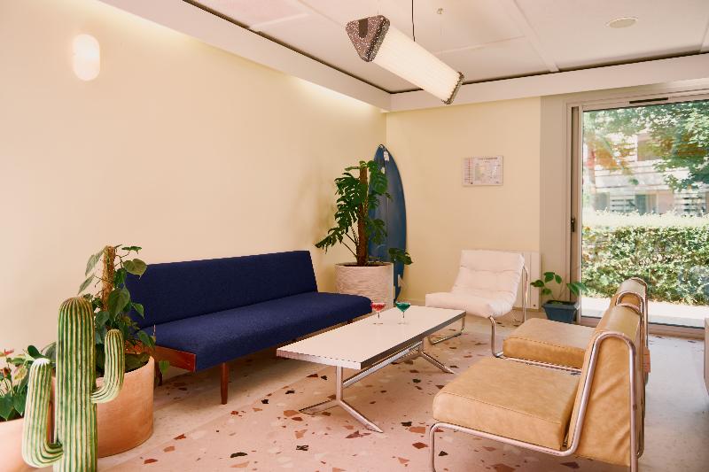 greet hotel Versailles - Voisins Le Bretonneux - Genel