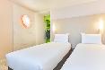 greet hotel Versailles - Voisins Le Bretonneux oda fotoğrafı
