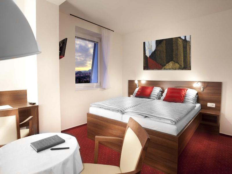 Pension Primus - Genel