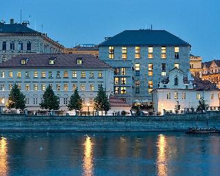 Four Seasons Hotel Prague otel fotoğrafı