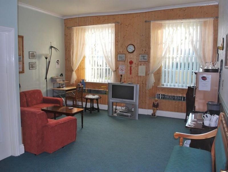College Guest House - Lobi