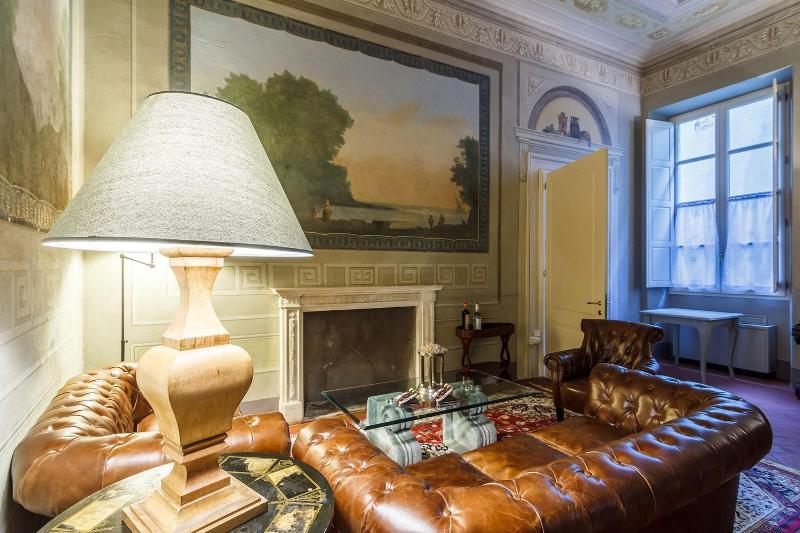 Residenza D'Epoca Puccini - Lobi