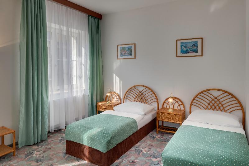 Hotel Otar - Oda