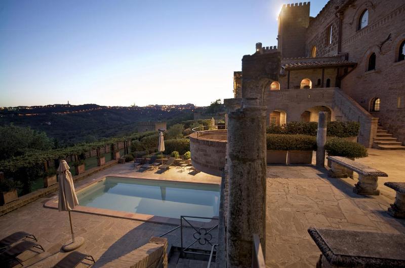 Castello di Monterone - Havuz
