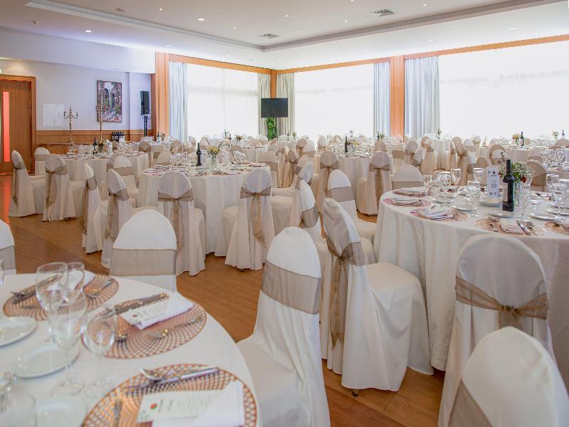 Hotel Covilha Affiliated by Melia - Toplantı
