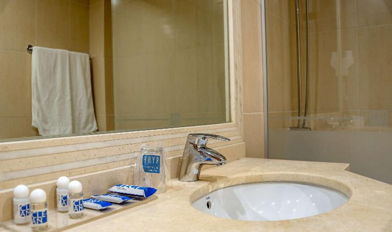 Hotel Covilha Affiliated by Melia - Oda