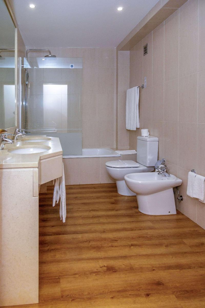 Hotel Covilha Affiliated by Melia - Oda