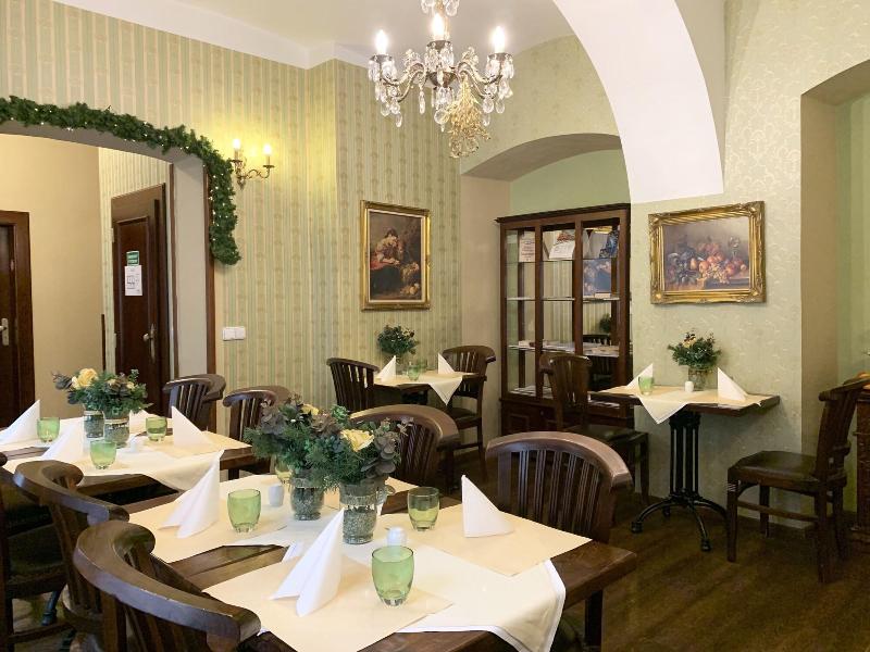 Prague Golden Age - Restoran