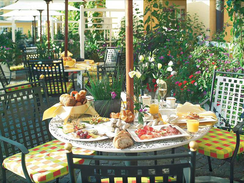Maximilian Quellness- und Golfhotel - Teras