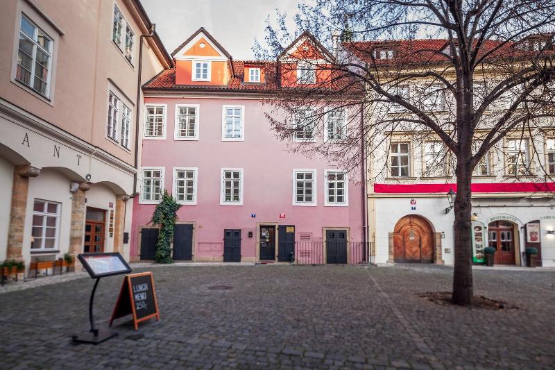 Merchant's Yard Residence - Genel