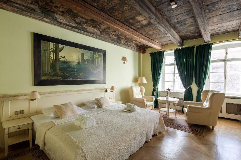 Merchant's Yard Residence - Oda