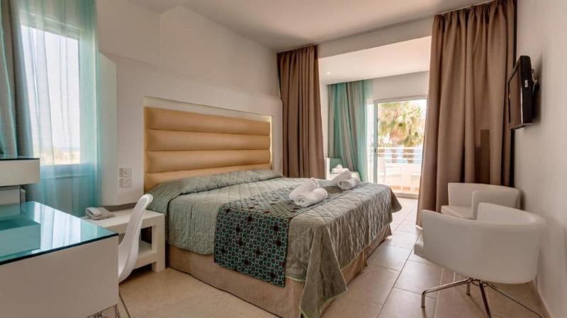 Leonardo Cypria Bay - Oda