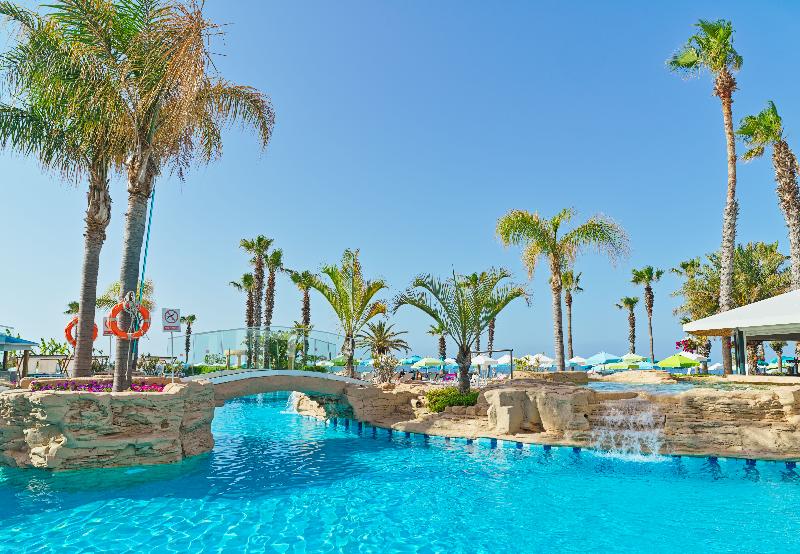 Leonardo Cypria Bay - Havuz