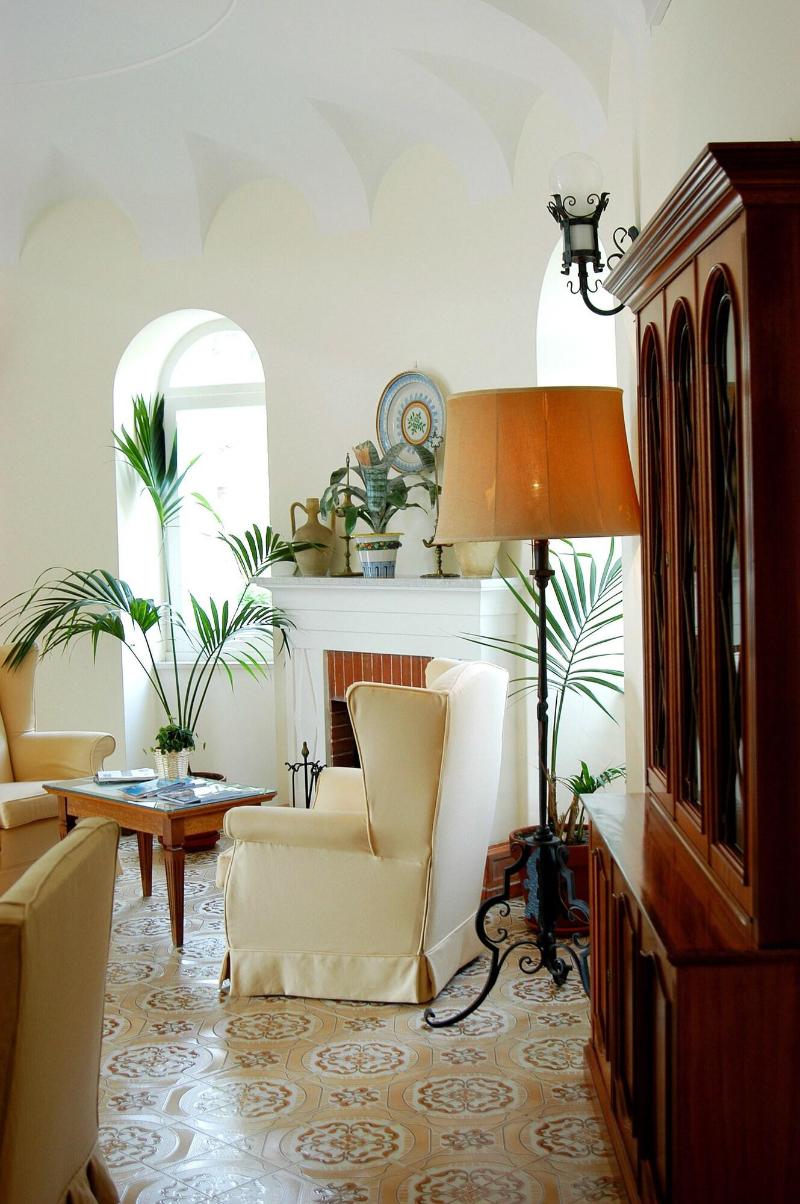 Villa Sarah - Lobi