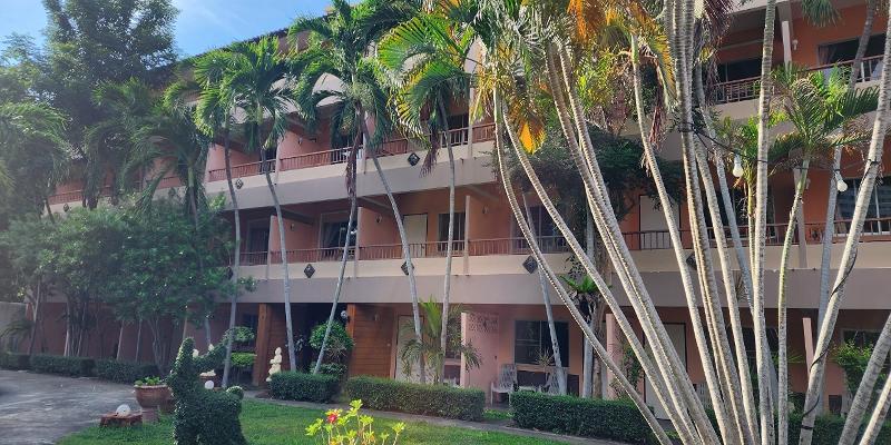 Safari Riviera Resort by ZUZU - Genel
