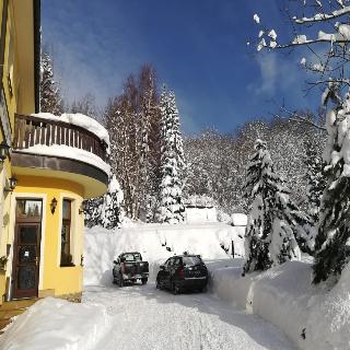 Hotel Lucni Dum fotoÄŸrafÄ±