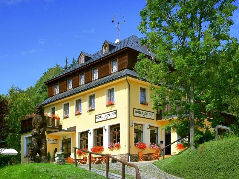 Hotel Lucni Dum - Genel
