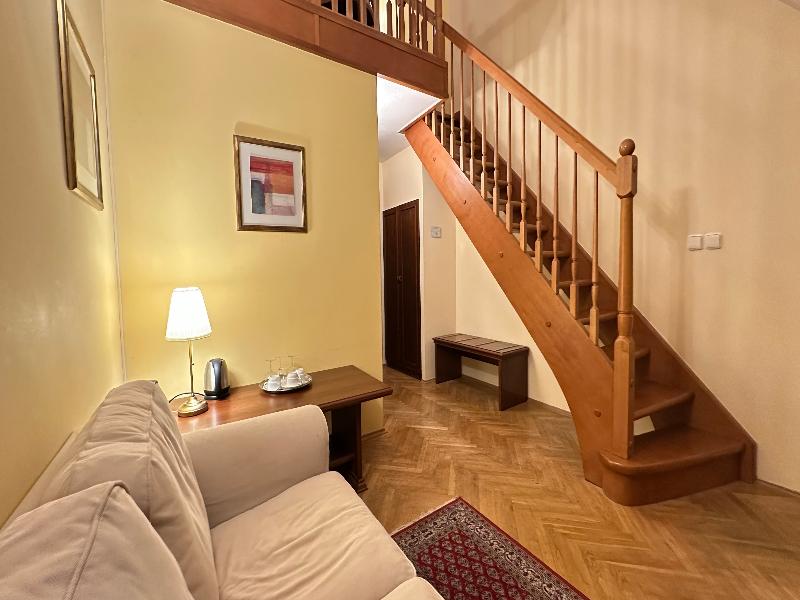 Fleur De Lis Hotel - Oda