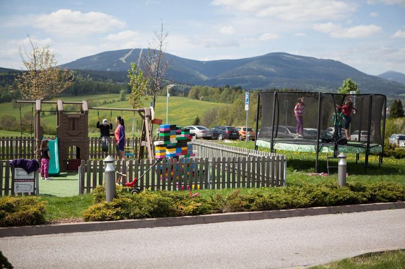 Grund Ski & Golf Resort - Genel