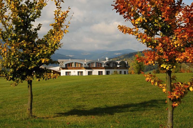 Grund Ski & Golf Resort - Genel