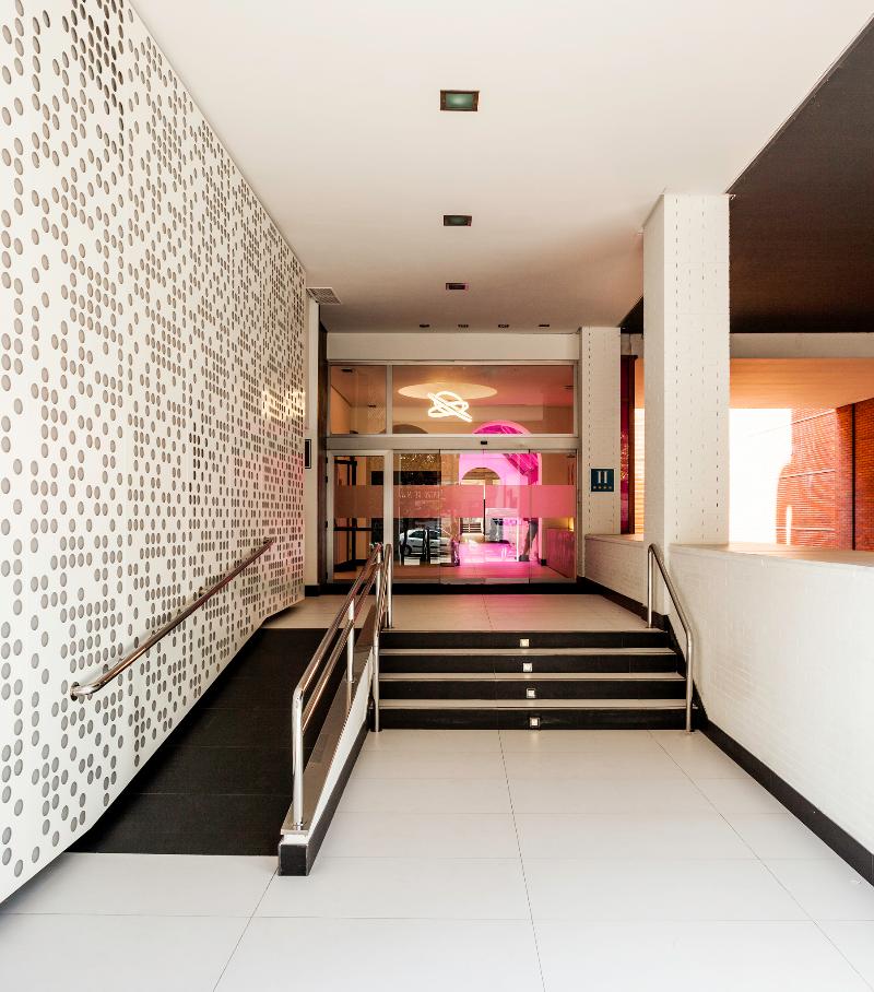 Ilunion Suites Madrid - Genel