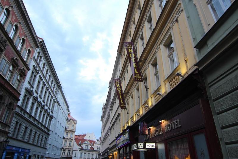 Old Prague - Genel