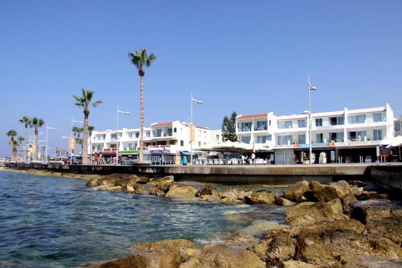 Paphinia SeaView Apartments - Genel