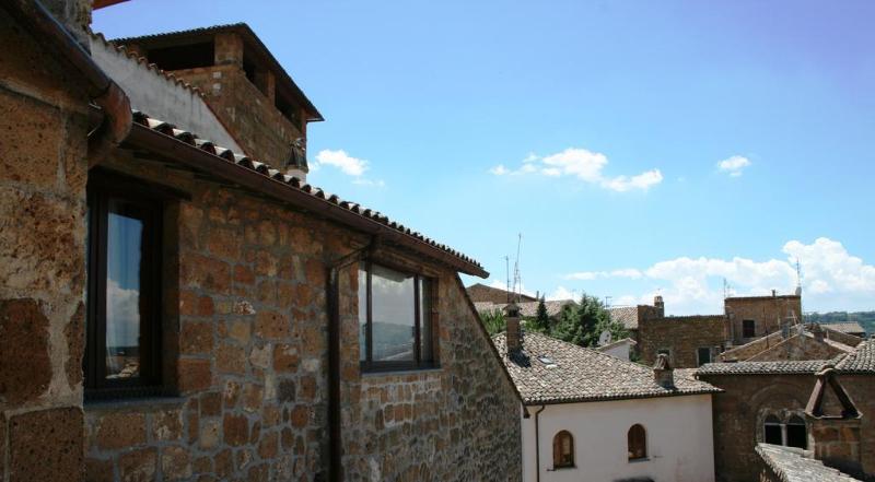 Palazzo Piccolomini - Genel