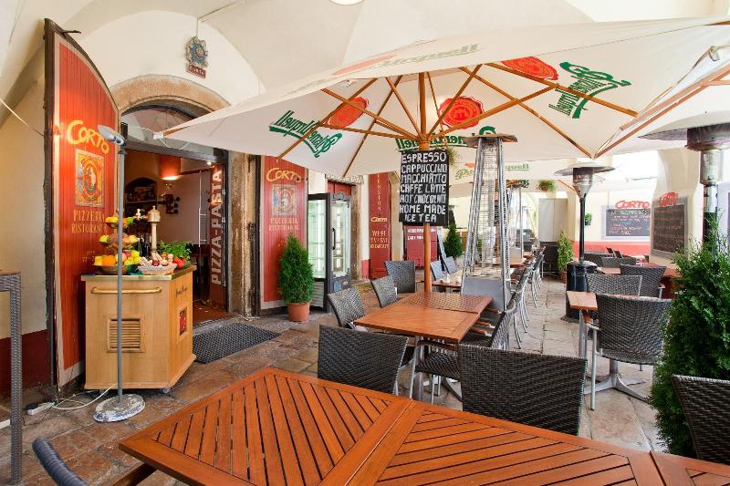 Corto Old Town Pension - Teras