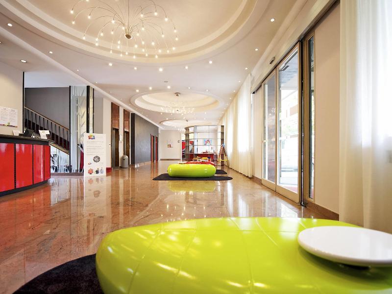 Hotel Toscanini - Genel