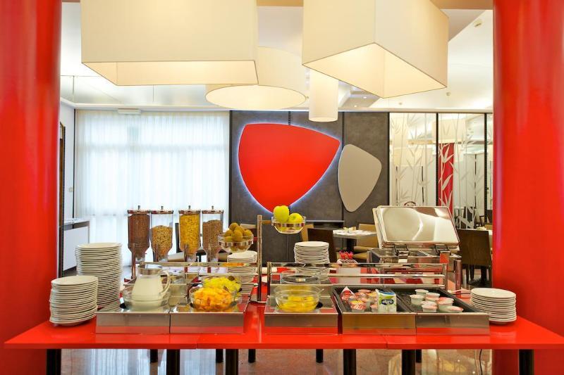 Hotel Toscanini - Oda