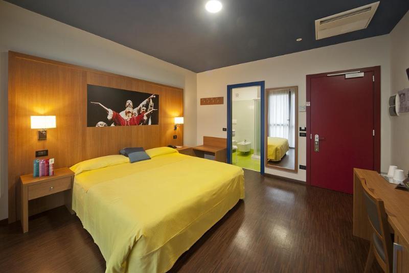 Hotel Toscanini - Oda