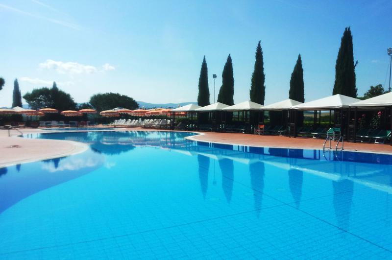 Fattoria Belvedere - Havuz