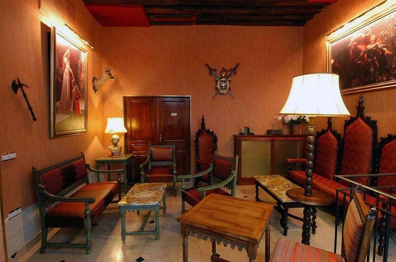 Hotel du Palais Bourbon - Genel
