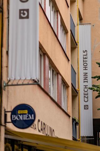 Charles Central fotoÄŸrafÄ±